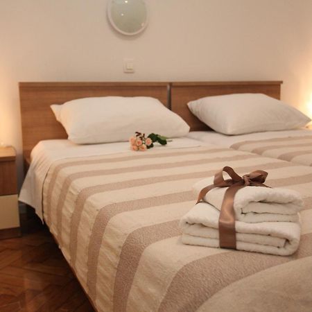 Vincent Apt. In Old Town Centre Zadar Zimmer foto